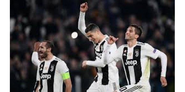 Juventus besiegte 2-1S.S. Lazio